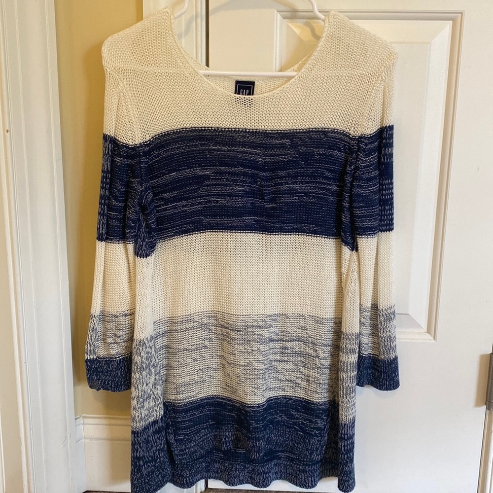 GAP Loose knit sweater Small